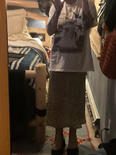 Customer photo review of Dolly Parton All American Off White Thrifted Tee
