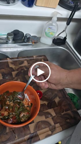 Customer video review of Traditional Red Hot Sauce 2 Pack
