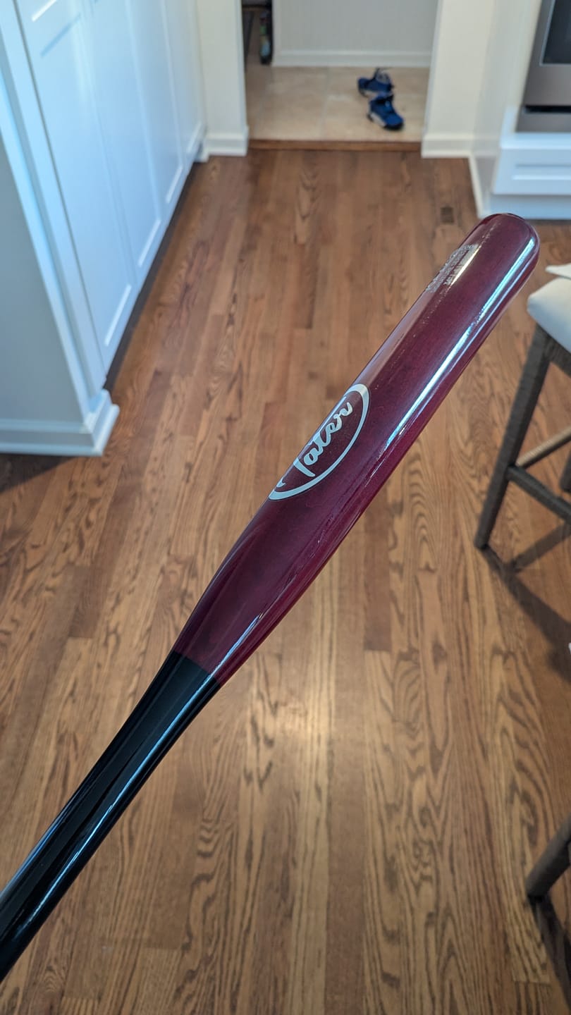 Customer photo review of Tater-LGND34 Official Softball Wood Bat
