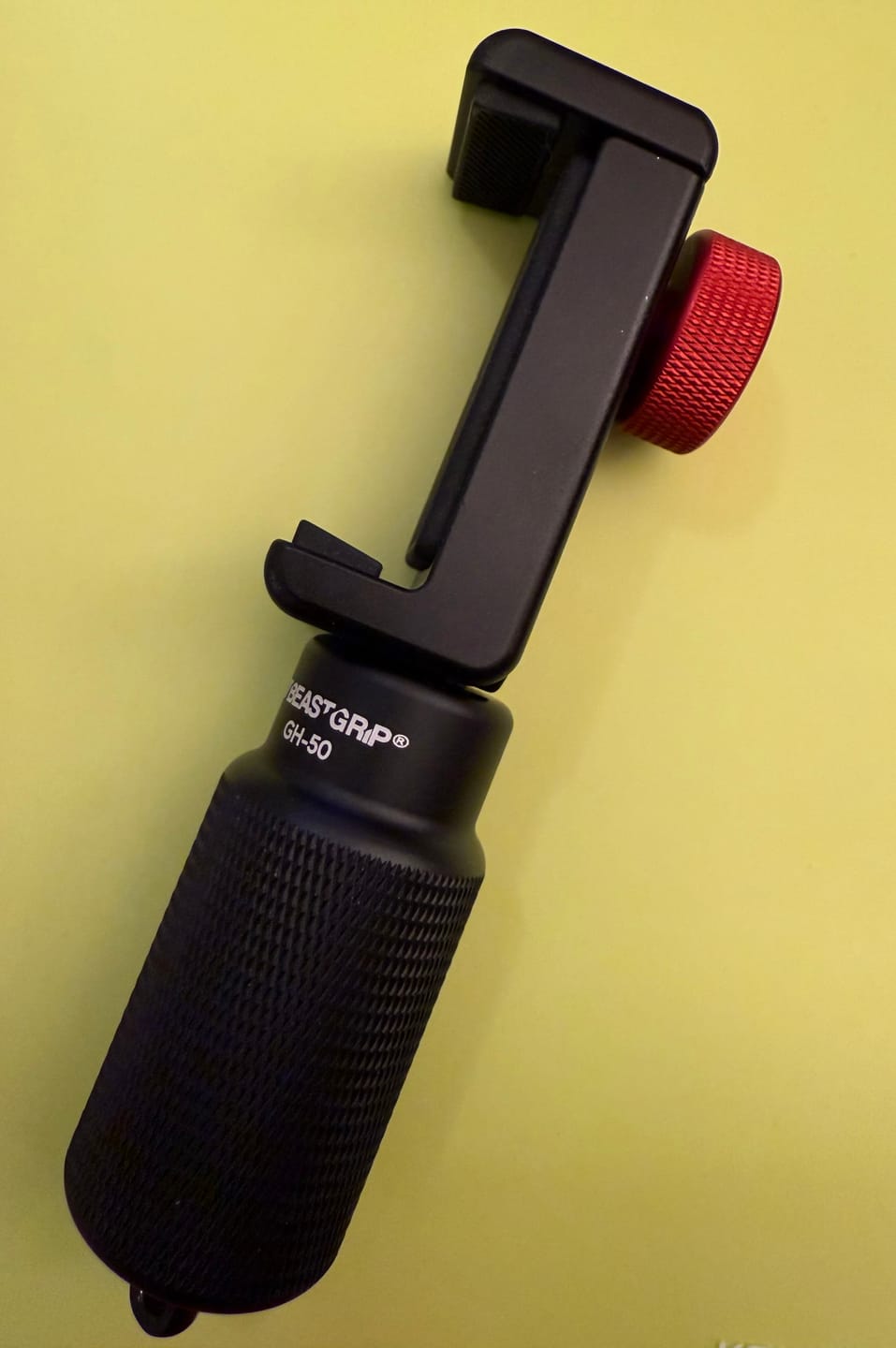 Customer photo review of Beastclamp - Universal Smartphone Clamp