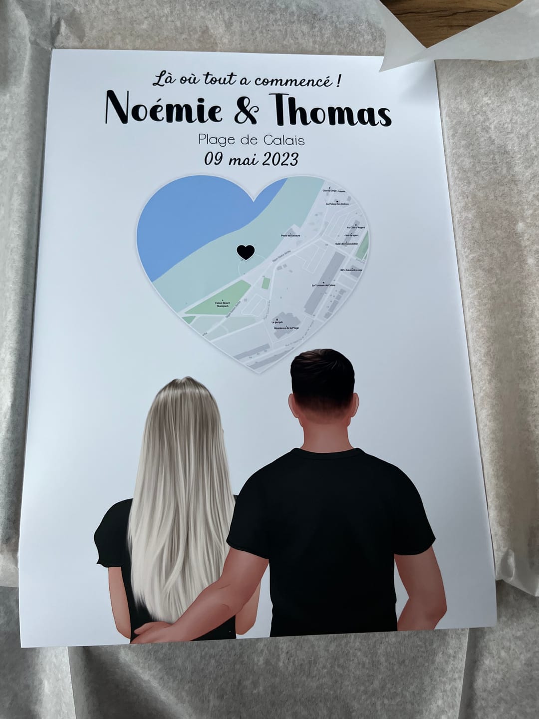 Customer photo review of Affiche Personnalisée - Couple Lieu Première Rencontre - Homme et Femme