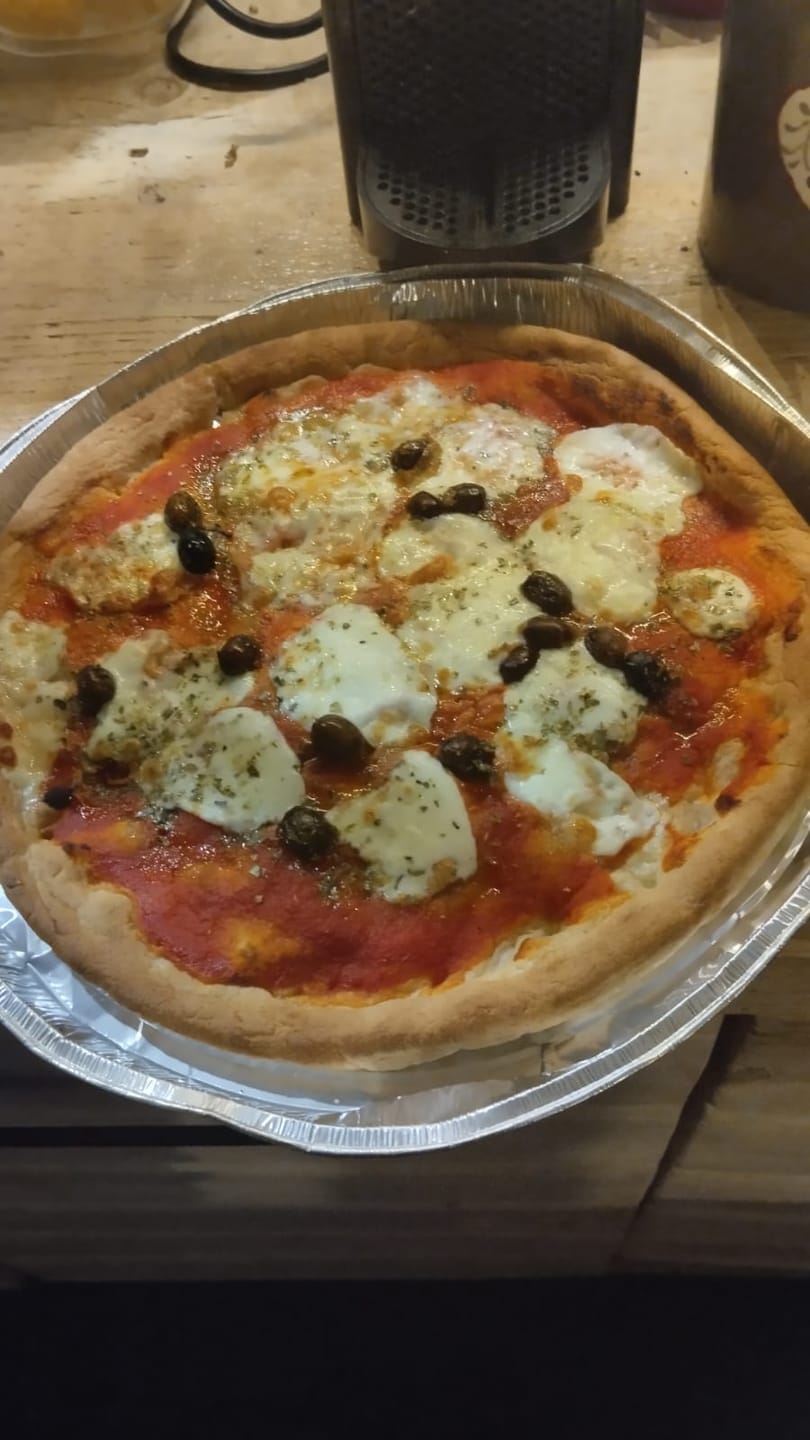 Customer photo review of Pizza SENZA GLUTINE E LATTOSIO