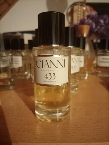 Customer photo review of 433 - The Vanilla Love