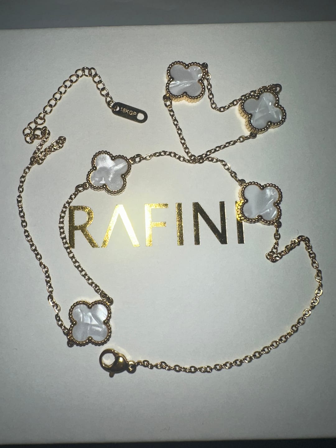 Customer photo review of Set Bratara + Colier Auriu Flower