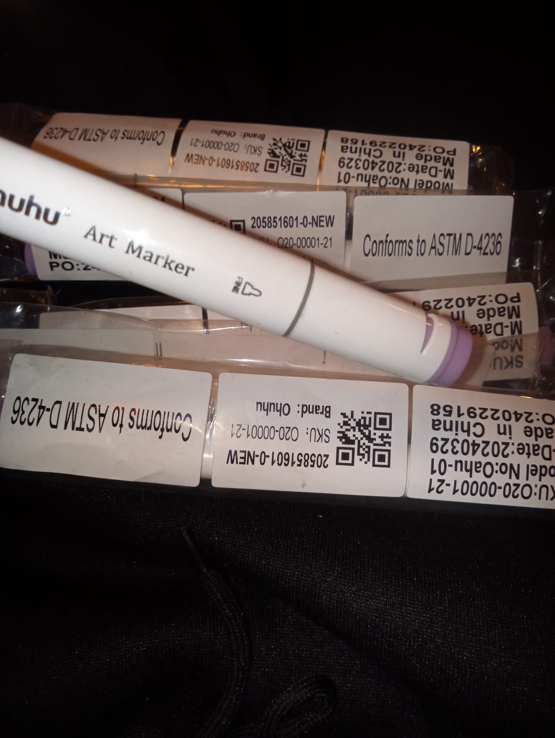 Customer photo review of Ohuhu Oahu V890 / V12 Individual Marker, Fine & Chisel