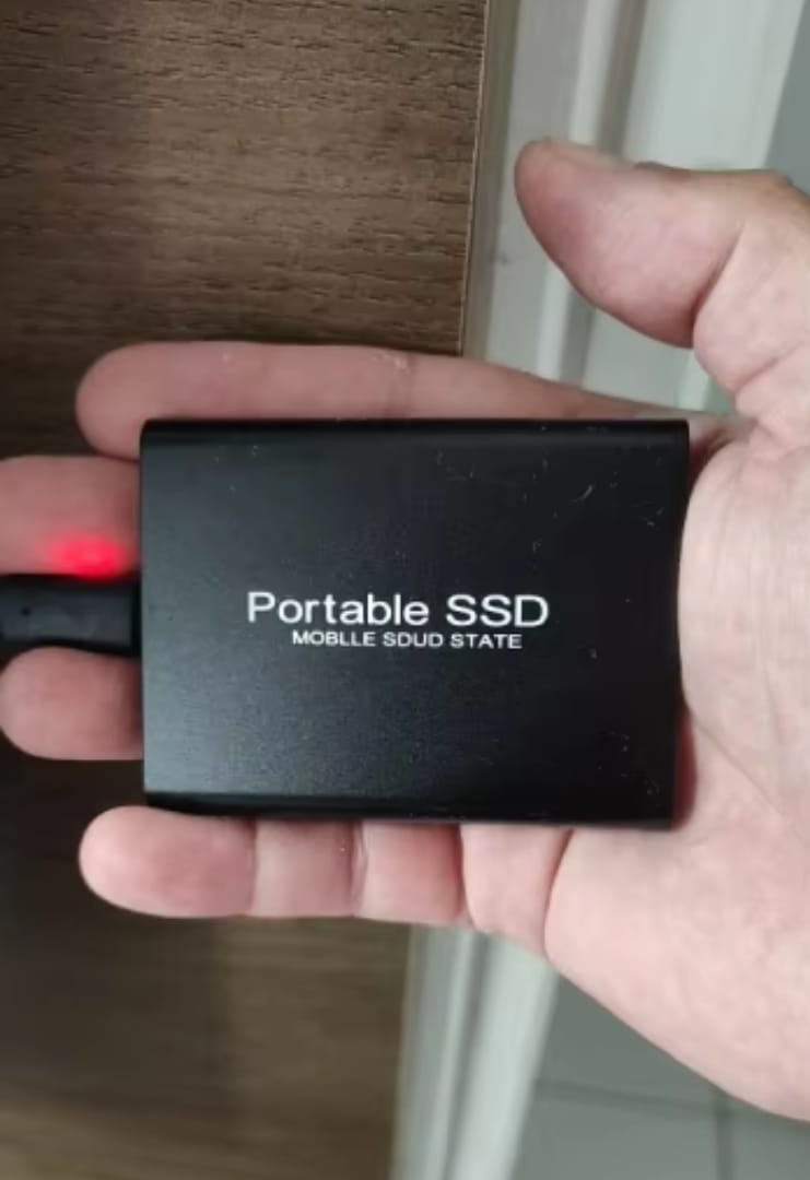 Customer photo review of Ultraschnelle Externe SSD - SpeedDrive Pro