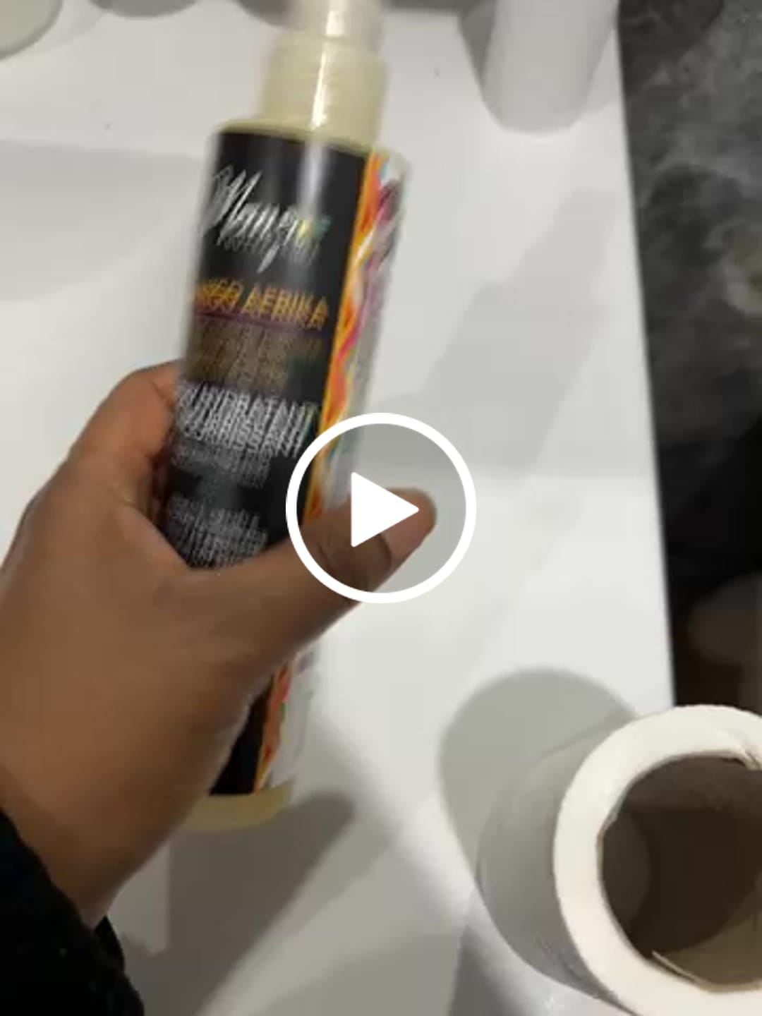 Customer video review of Spray Hydratant et nourrissant - MANGO AFRIKA