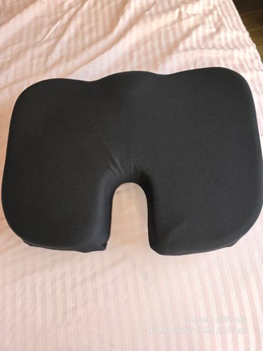 Customer photo review of Rab- Memory Foam Portable Tailbone Cushion