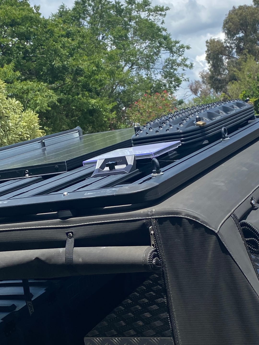 Customer photo review of Starlink Mini Roof Rack Mount