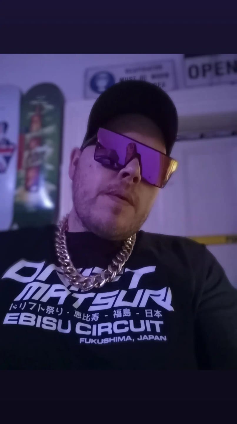Customer photo review of Drift Matsuri Track Tee - Black