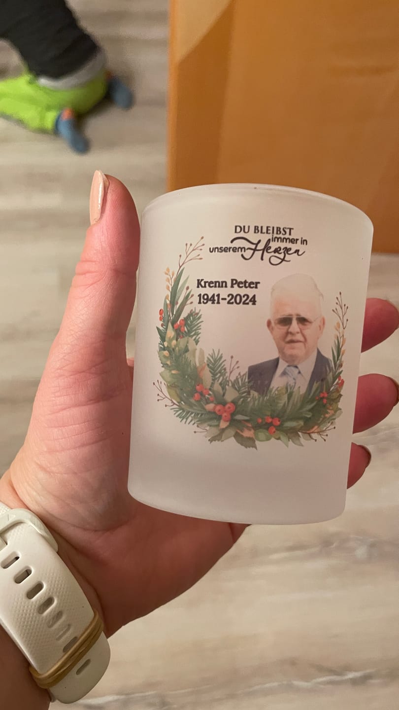 Customer photo review of Bei euch - Personalisiertes Teelicht