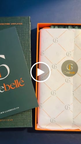 Customer video review of Crystal Clear Phone Case - Compatible with MagSafe - iPhone 16 Pro Max