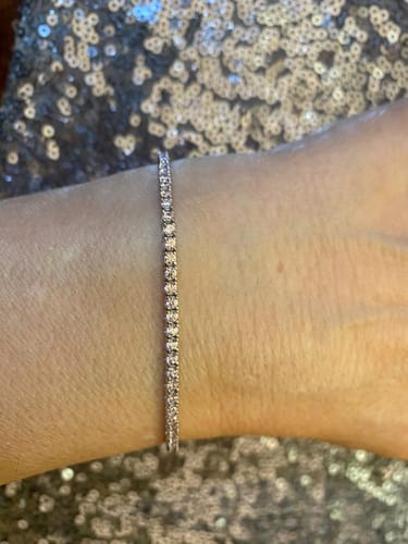Customer photo review of Bracciale Tennis zirconi Rosa 2 mm