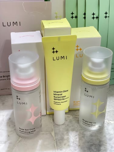 Customer photo review of Vitamin Glow Mineral Sunscreen