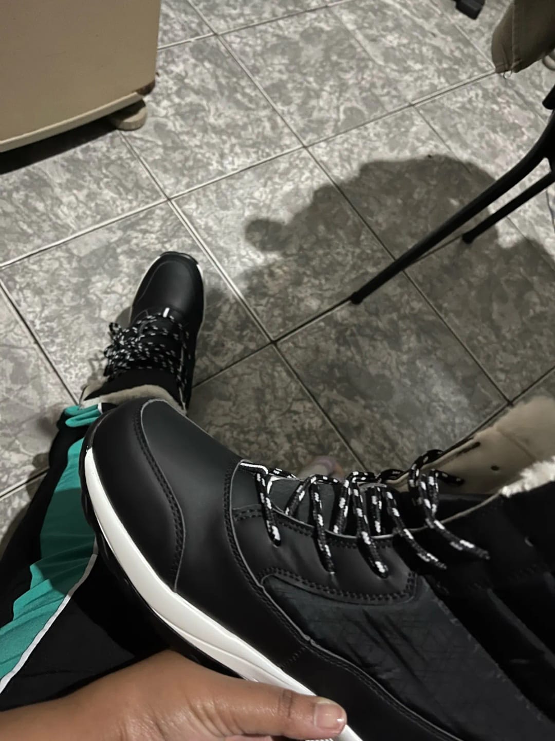 Customer photo review of Sequined Snow Boots Platform Ankle Waterproof Non-Slip Plush-Lined — Black | KIMLUD