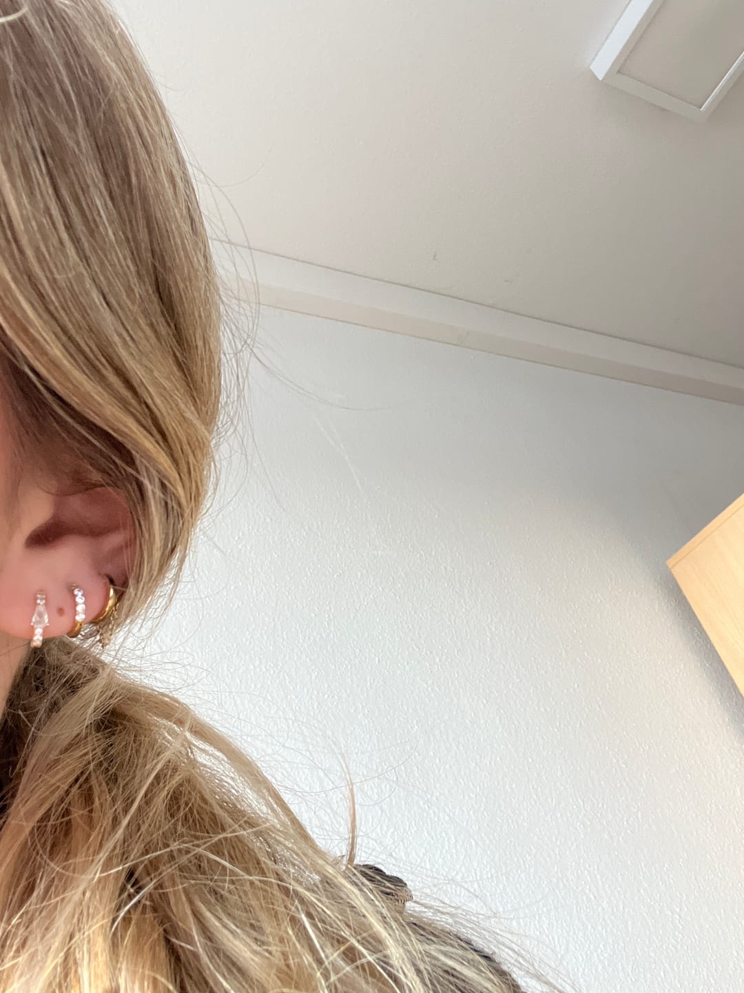 Customer photo review of Klara Ohrringe | 18K vergoldet