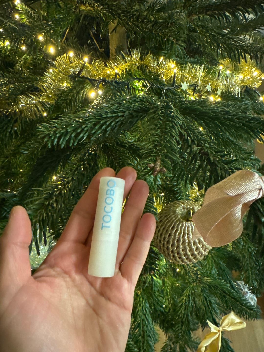 Customer photo review of Mitrinošs balzams lūpām TOCOBO Glow Ritual Lip Balm