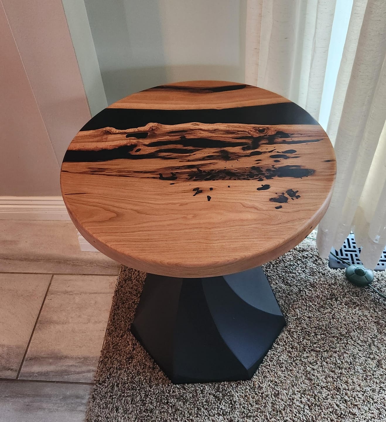 Customer photo review of End Table Base 217 Lithe 20H Modern Tulip Design