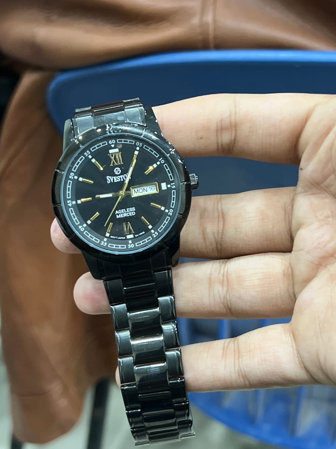 Customer photo review of Sveston Ageless Merced SV-10038-M