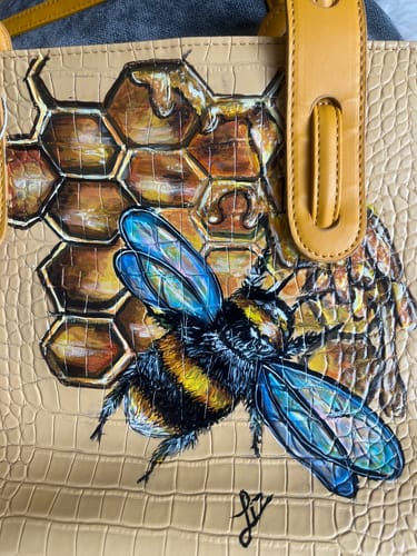 Customer photo review of Pintura Angelus Yellow