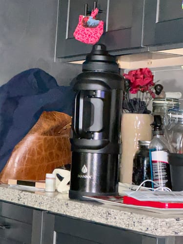 Customer photo review of 5-Piece Replacement Straw Set for Titan (3L/ 135 oz)