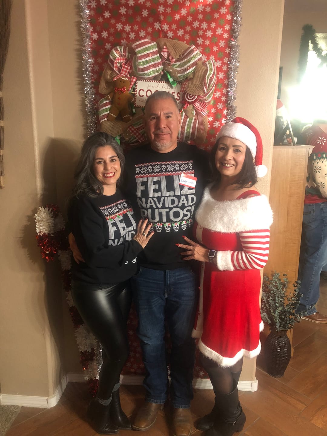 Customer photo review of Feliz Navidad Putos OG Navidad Sweatshirt