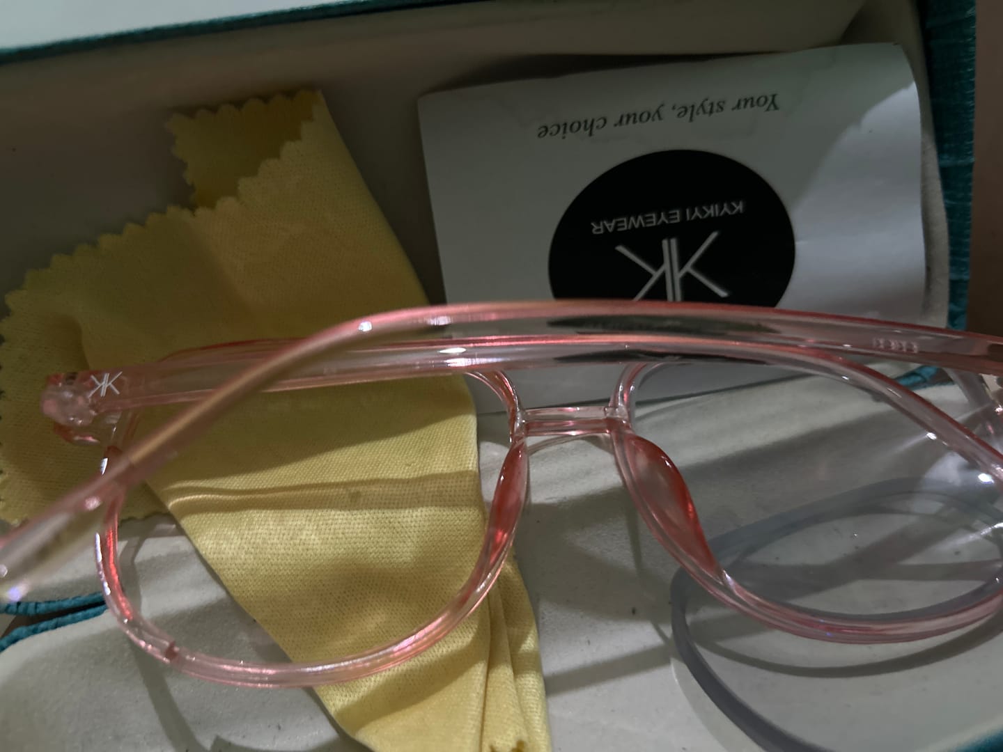 Customer photo review of Afadjato