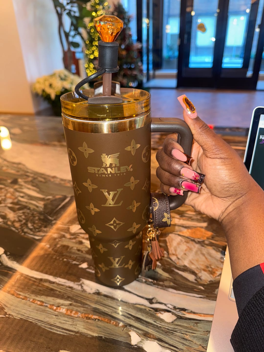 Customer photo review of Luxe Tri-Color Crystal Gem Straw Toppers (3-Pack)