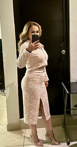 Customer photo review of Chaqueta - 501428 - ROJ