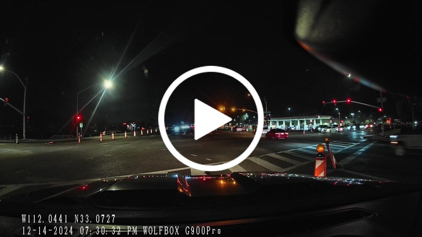 Customer video review of WOLFBOX G900Pro 12MP WiFi Touch Screen Rear View Mirror Dash Cam Smart Mirror with Exclusive 30-Month Warranty