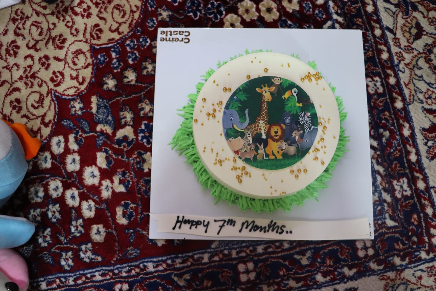 Customer photo review of Jungle Pineapple Cake