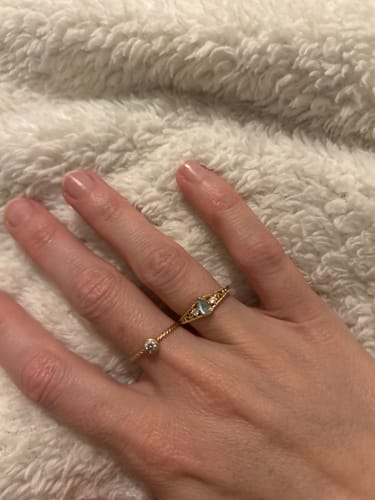 Customer photo review of Bague "Léto" en Labradorite