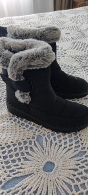 Customer photo review of Waterproof Snow Boots With Fur Cuff — Navy | KIMLUD