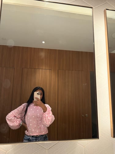 Customer photo review of Sweetheart Dream Crop Pullover