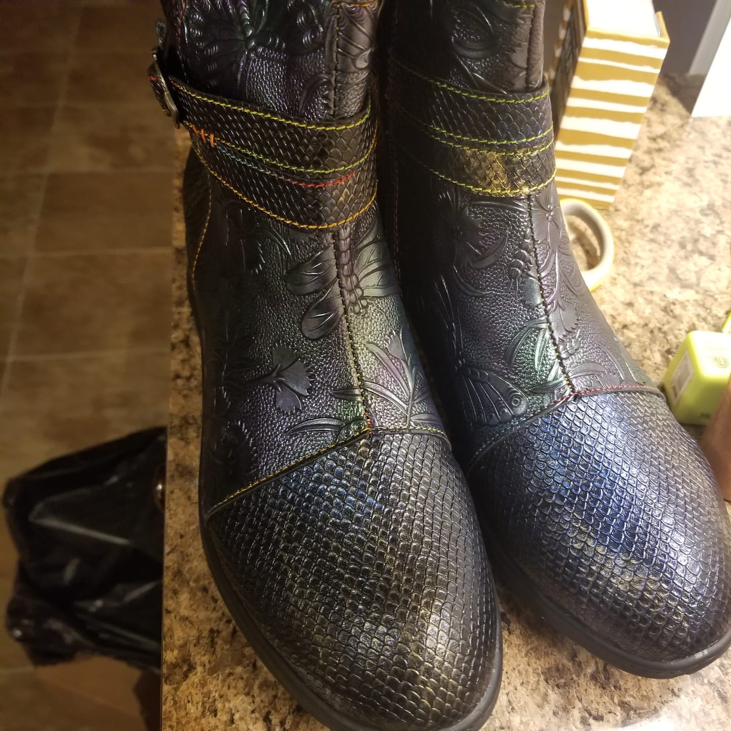 Customer photo review of Vintage Handmade Embossed Dragonfly Flat Shoes