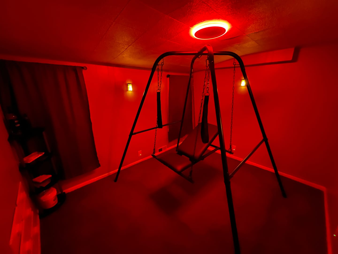 Customer photo review of Throne Adjustable Sex Swing with Stand