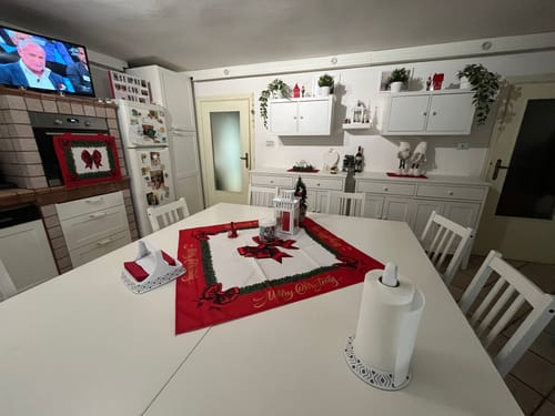 Customer photo review of Centrotavola Natalizio per Cucina in Stampa Digitale Fiocco Rosso