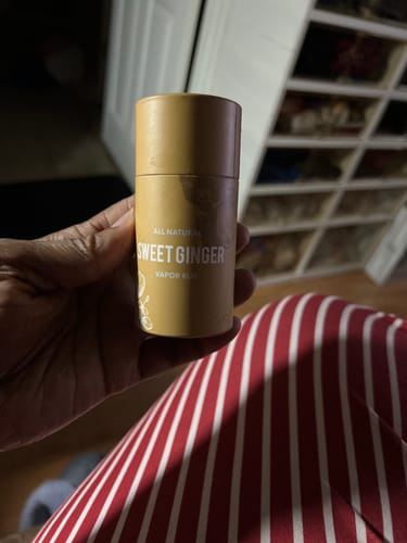 Customer photo review of Sweet Ginger Vapor Rub