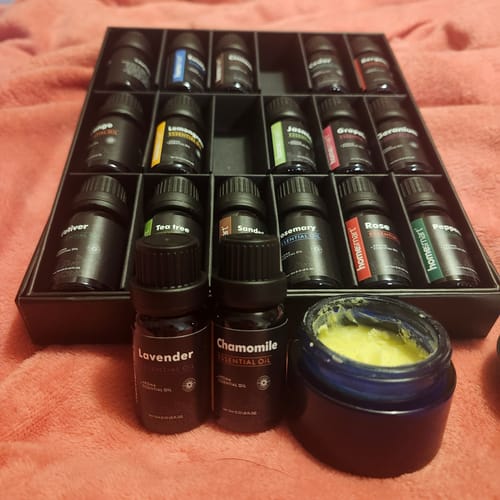 Customer photo review of Blissful & Organic 18 Essential Oils Set - FREE GIFT