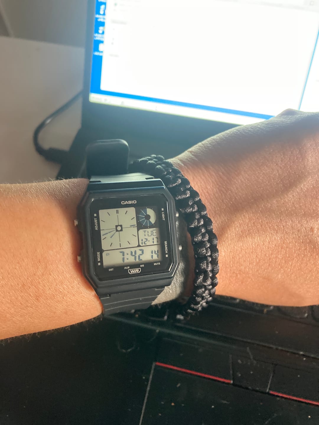Customer photo review of Reloj Casio Vintage LF-20W-1ADF Twin-Graph Reissue Resina