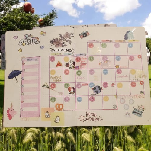 Customer photo review of Rainbow Unicorns Theme Hobonichi Cousin Monthly Kit (Set of 2)
