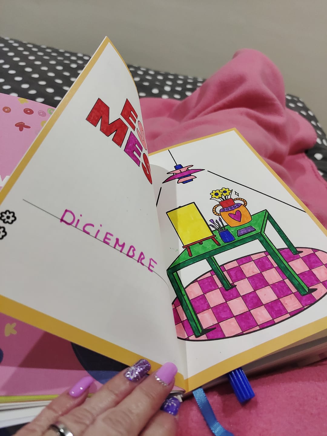 Customer photo review of Feel Good Journal | Portada Picnic