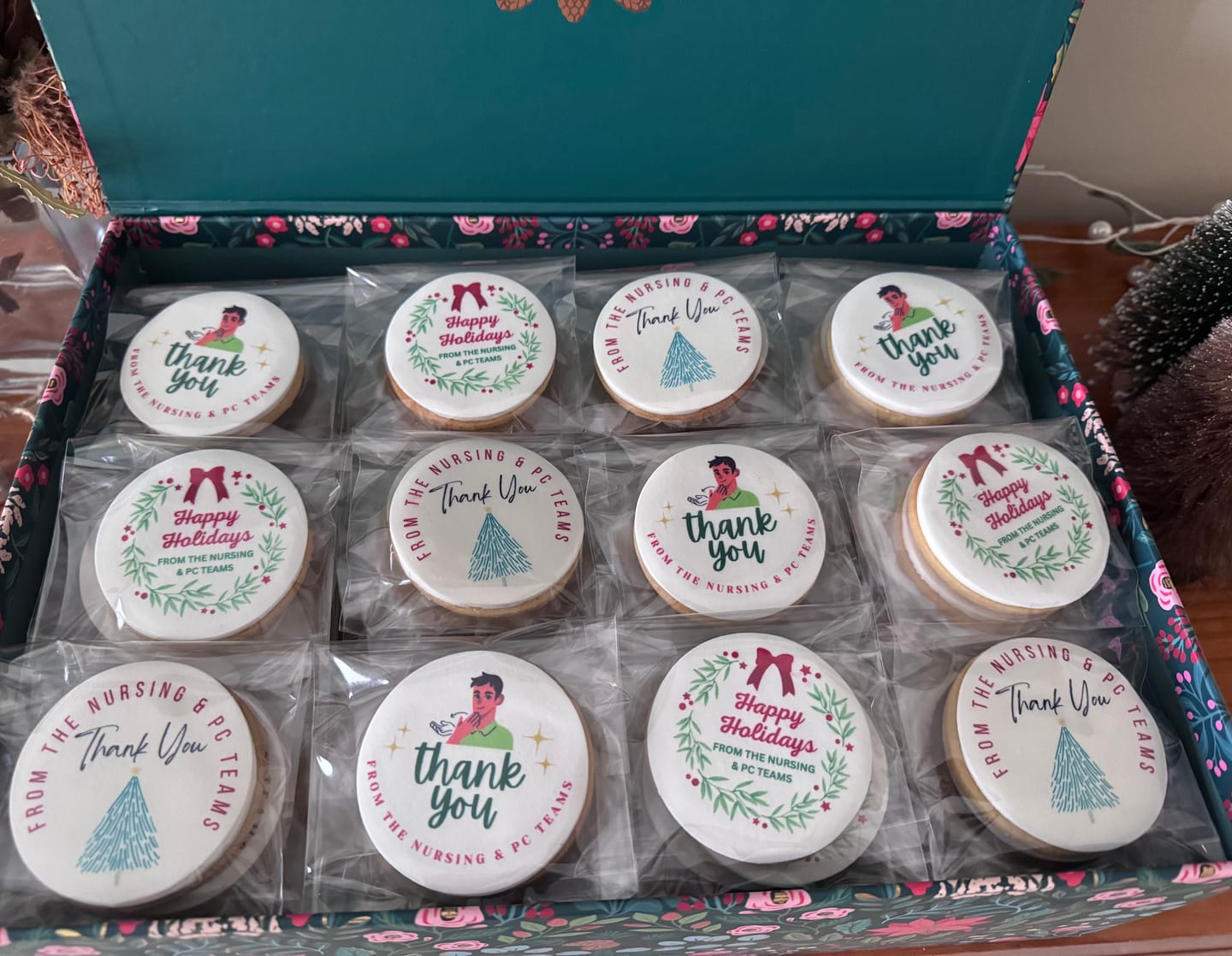Customer photo review of 12 x 6.35 cm Round Standard Cookie Edible Icing Images