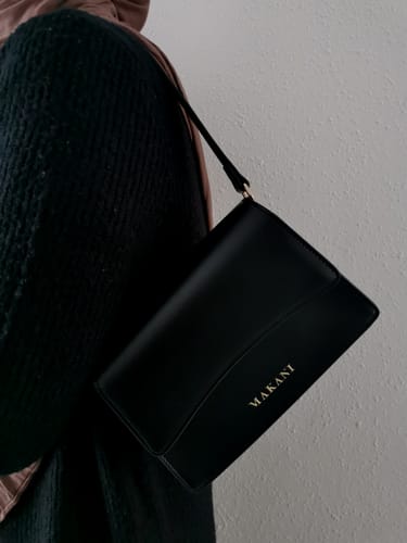 Customer photo review of MANA - BLACK