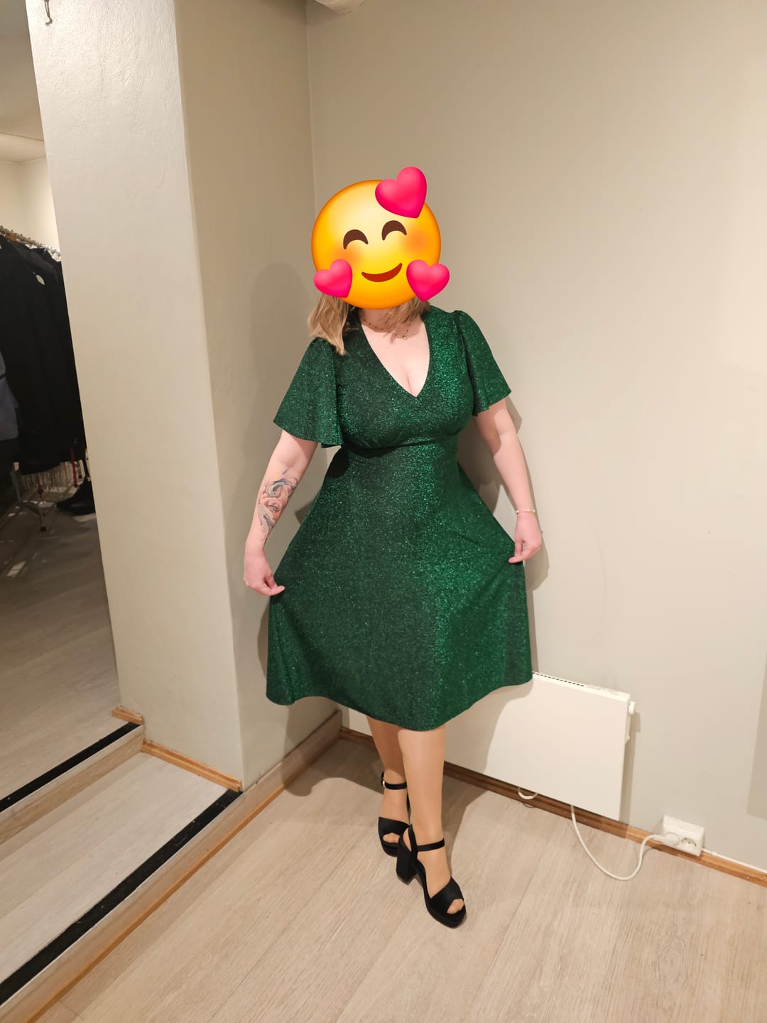 Customer photo review of Diana Dress lurex - kort kjole - grønn