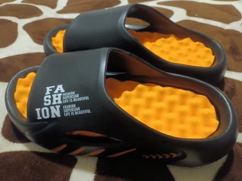 Customer photo review of Orthofeet - Orthopädische Massage Slipper