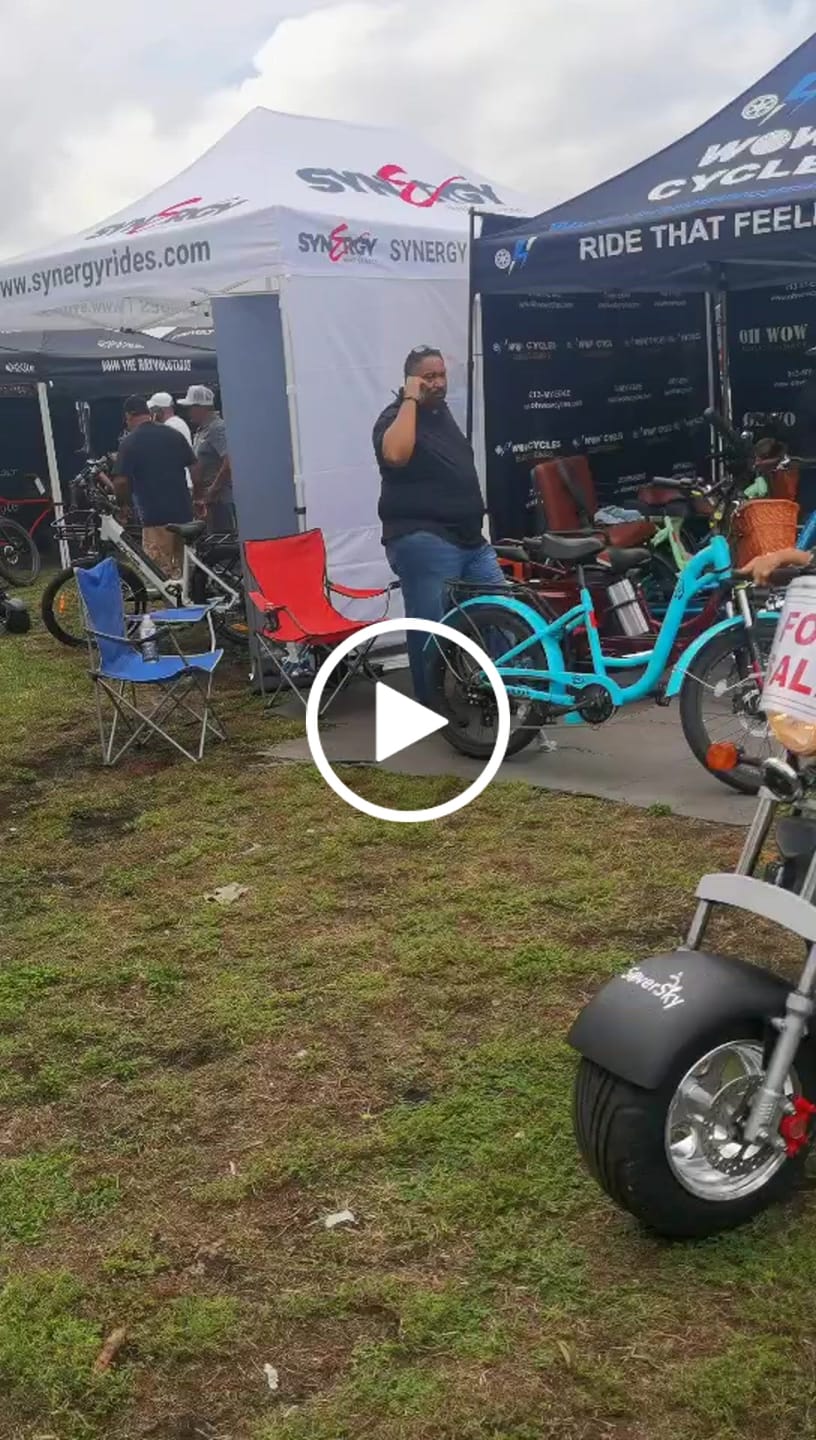 Customer video review of 3000w SoverSky SL1.0P Scooter 60Miles/45MPH Fat Tire Moped