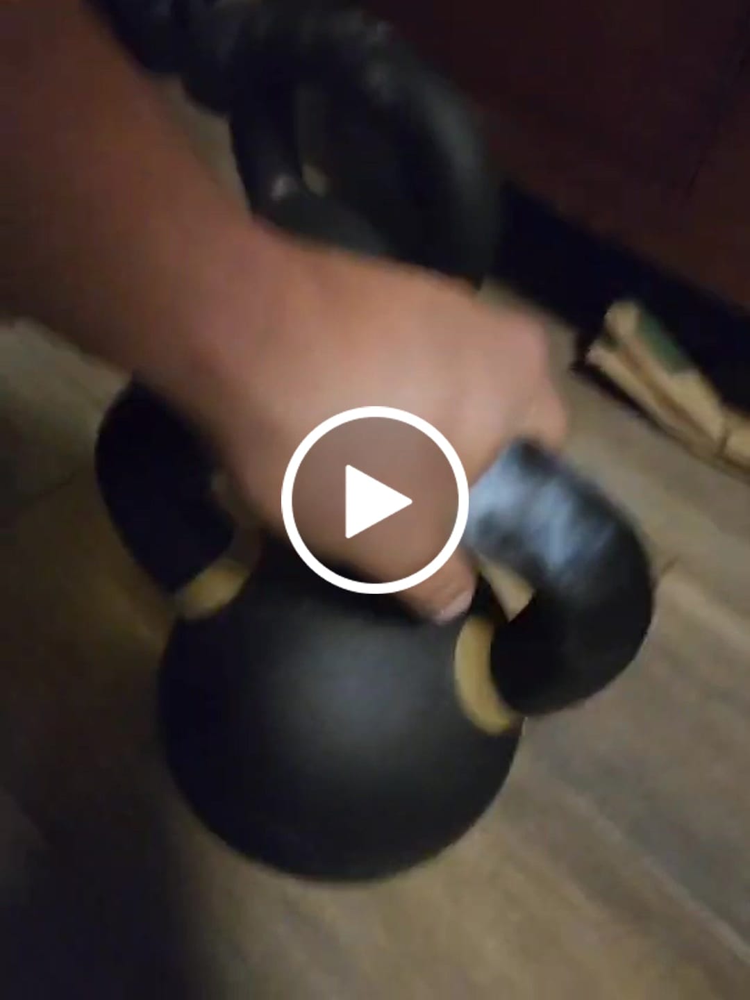Customer video review of Kettlebell Premium 4 a 36 kg IRONSIDE
