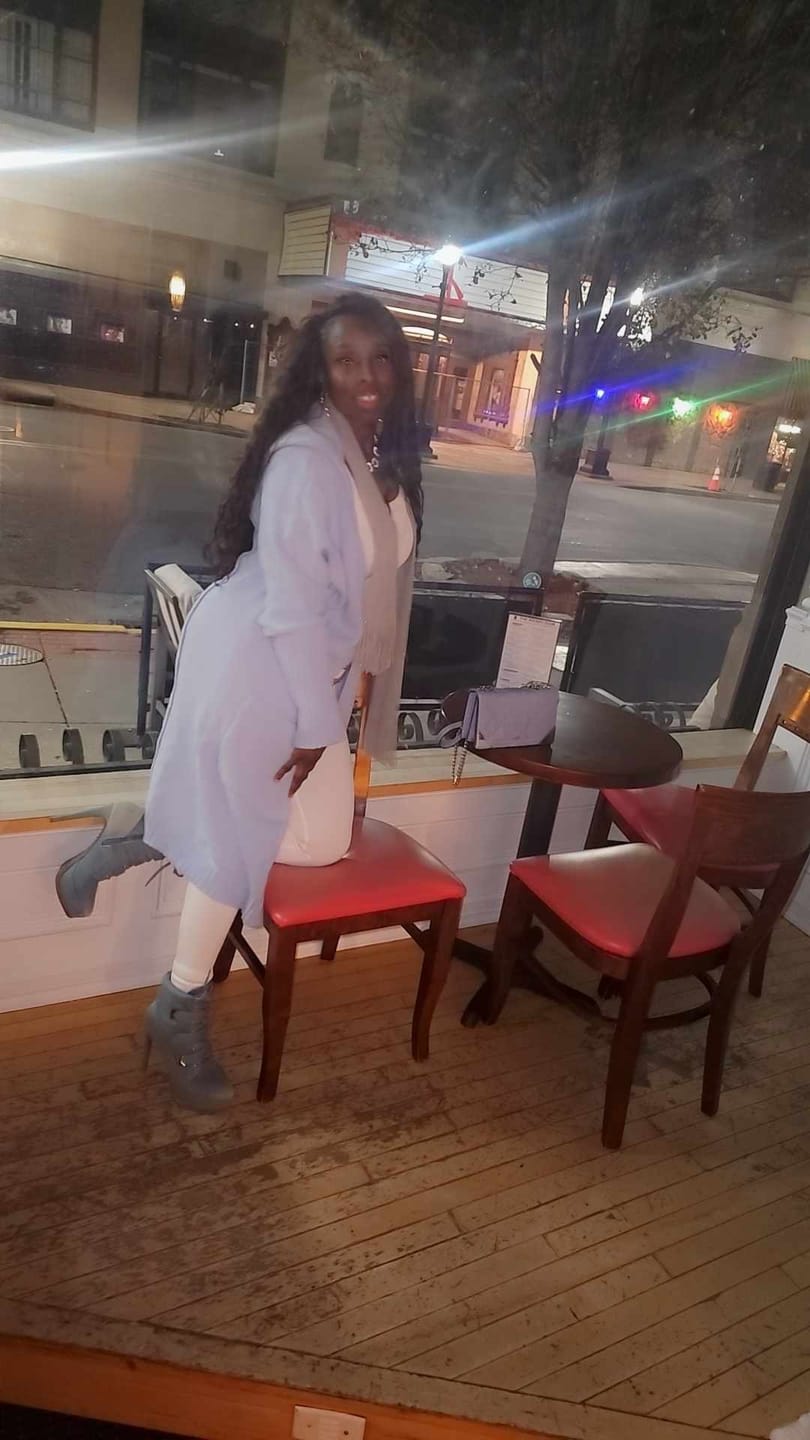 Customer photo review of Dalva Ultima Collagen Protein Hair Pre Looped Crochet Braid DEEP TWIST 14-18"