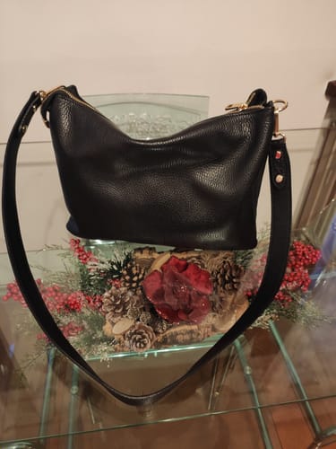 Customer photo review of CAMELIAL - NERO